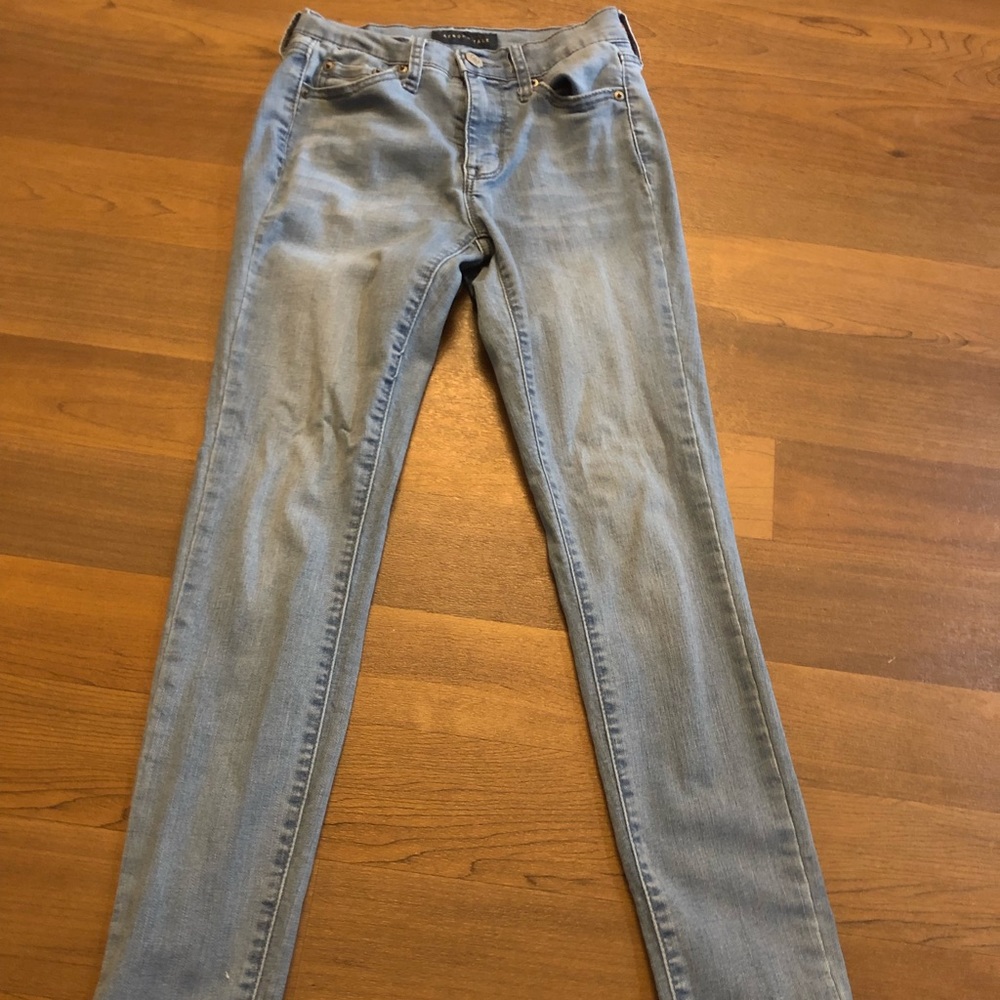 Skinny jeans